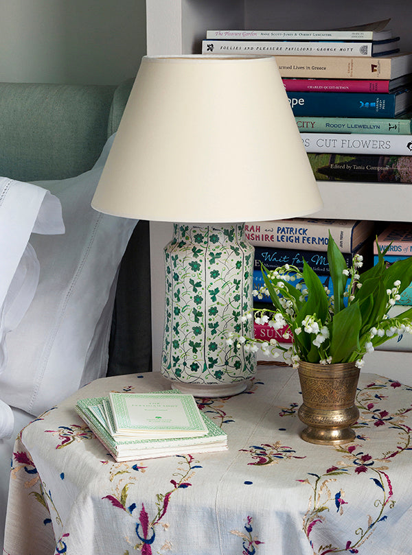 The Apothecary Table Lamp - Vetiver