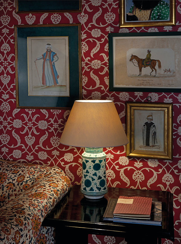 The Apothecary Table Lamp - Vinca